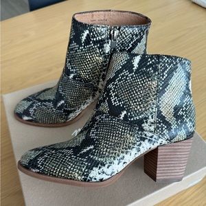 NIB Madewell Ankle Boots